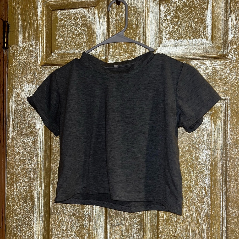 grey crop top